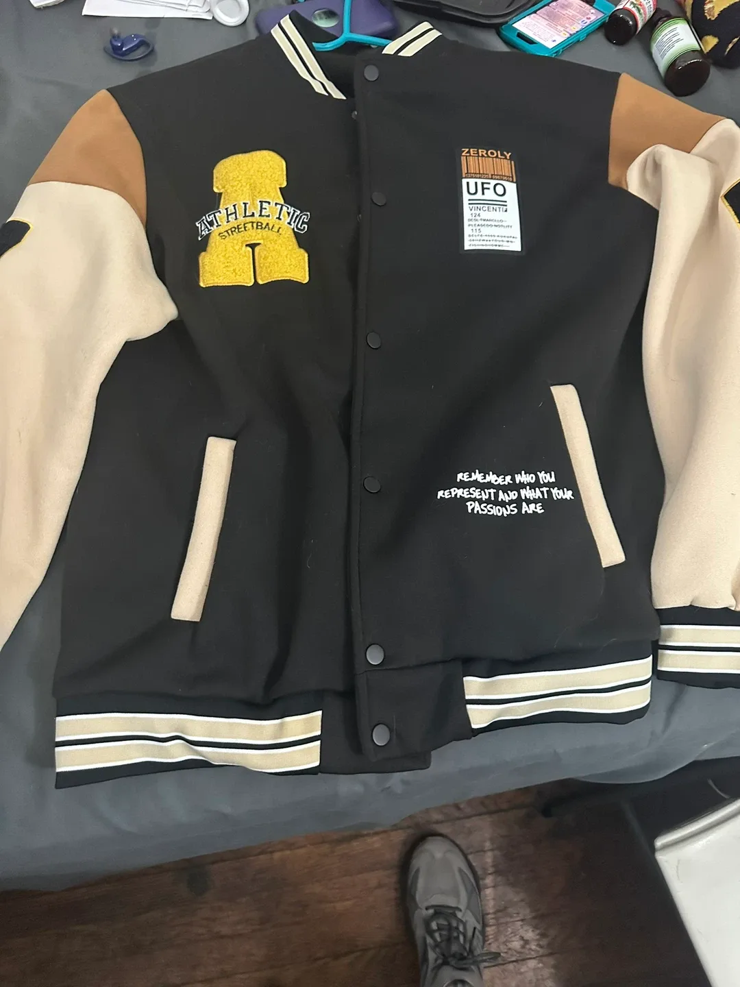 Zeroly UFO Varsity Jacket image indicator(3)