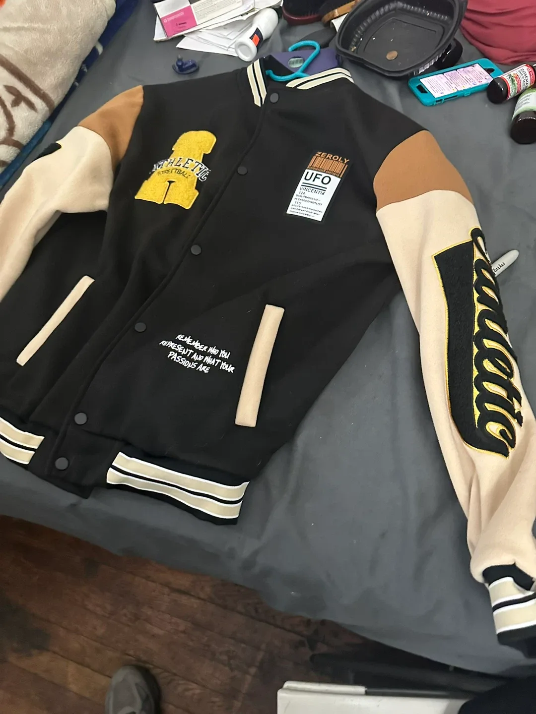 Zeroly UFO Varsity Jacket image indicator(4)