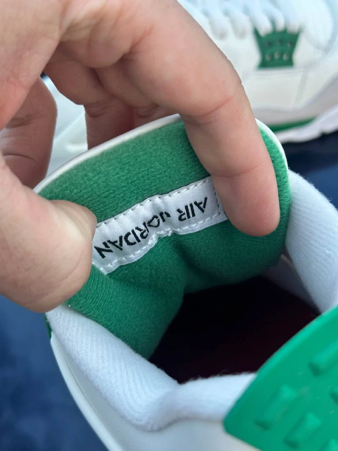 Nike Air Jordan 4 Retro SB Pine Green image indicator(3)