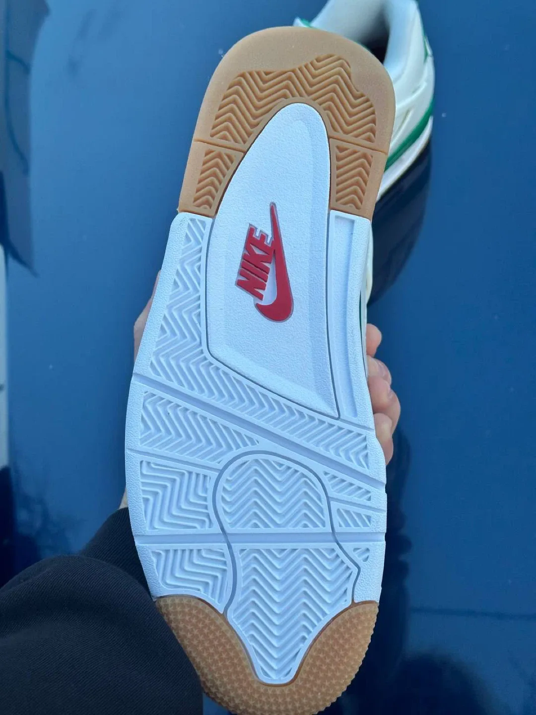 Nike Air Jordan 4 Retro SB Pine Green image indicator(6)