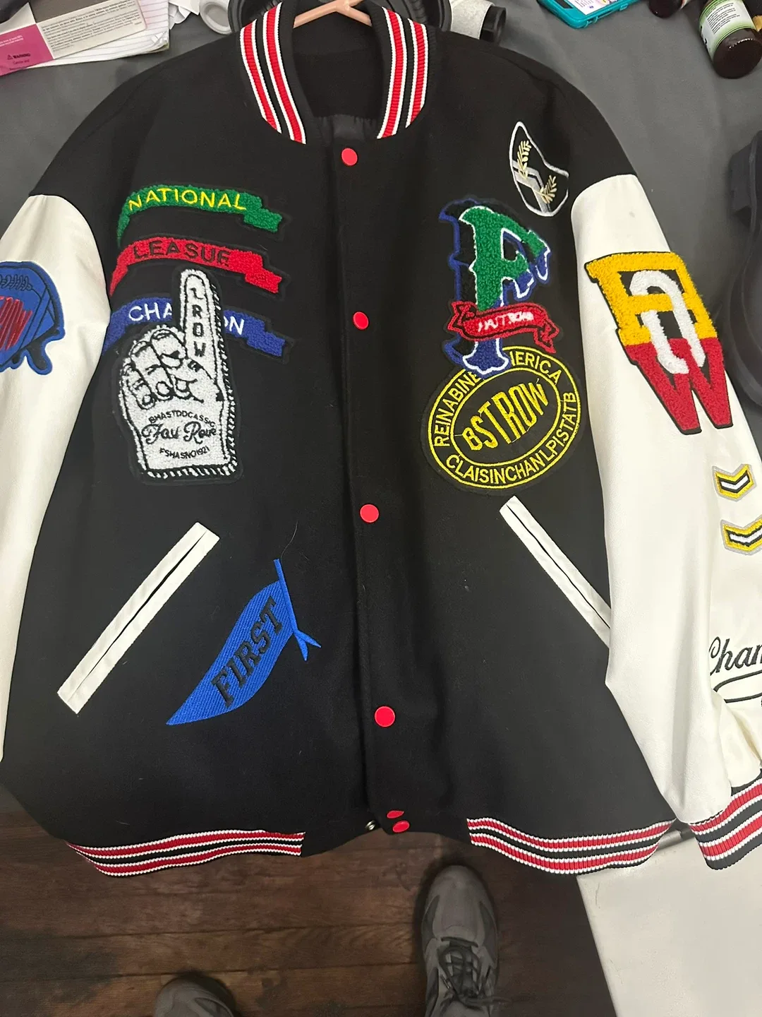 Varsity Jacket - First Row image indicator(2)