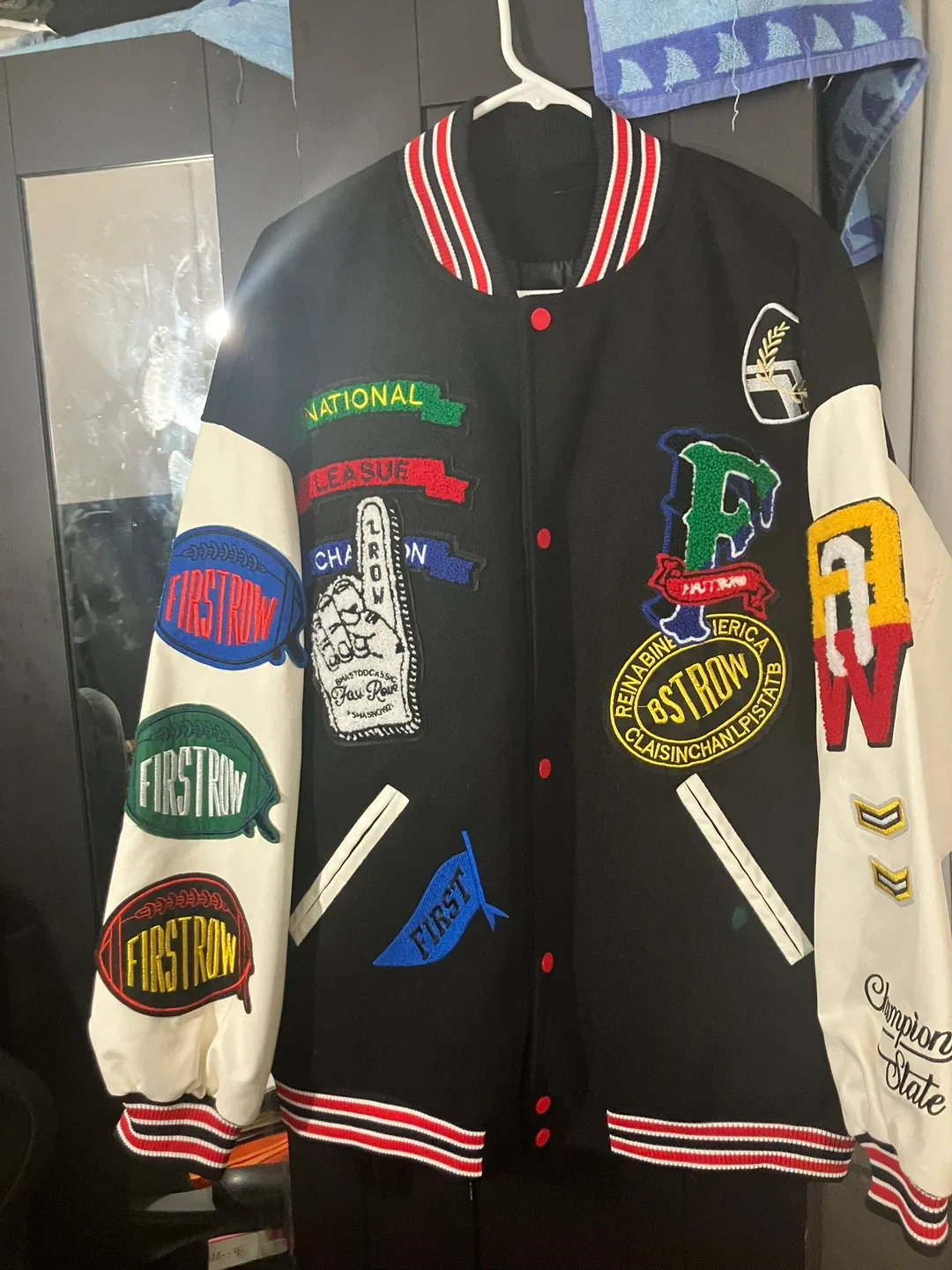 Varsity Jacket - First Row image indicator(5)