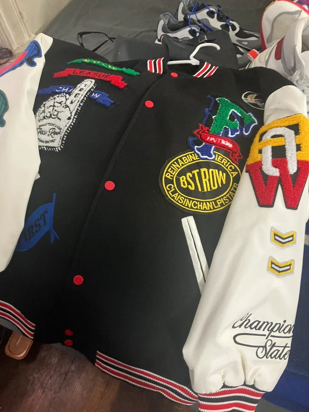 Varsity Jacket - First Row image indicator(8)