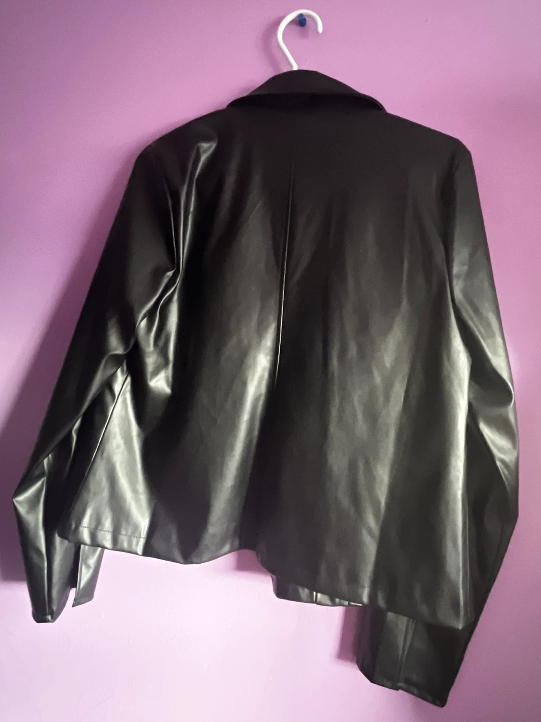 Forever 21 Black Faux Leather Blazer - Size L - photo 3