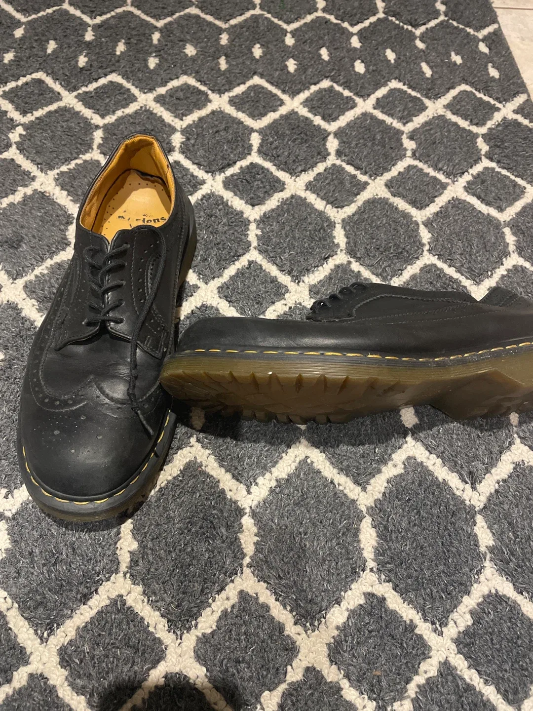 Dr. Martens L1845 Black Shoes - US Mens 11 image indicator(3)