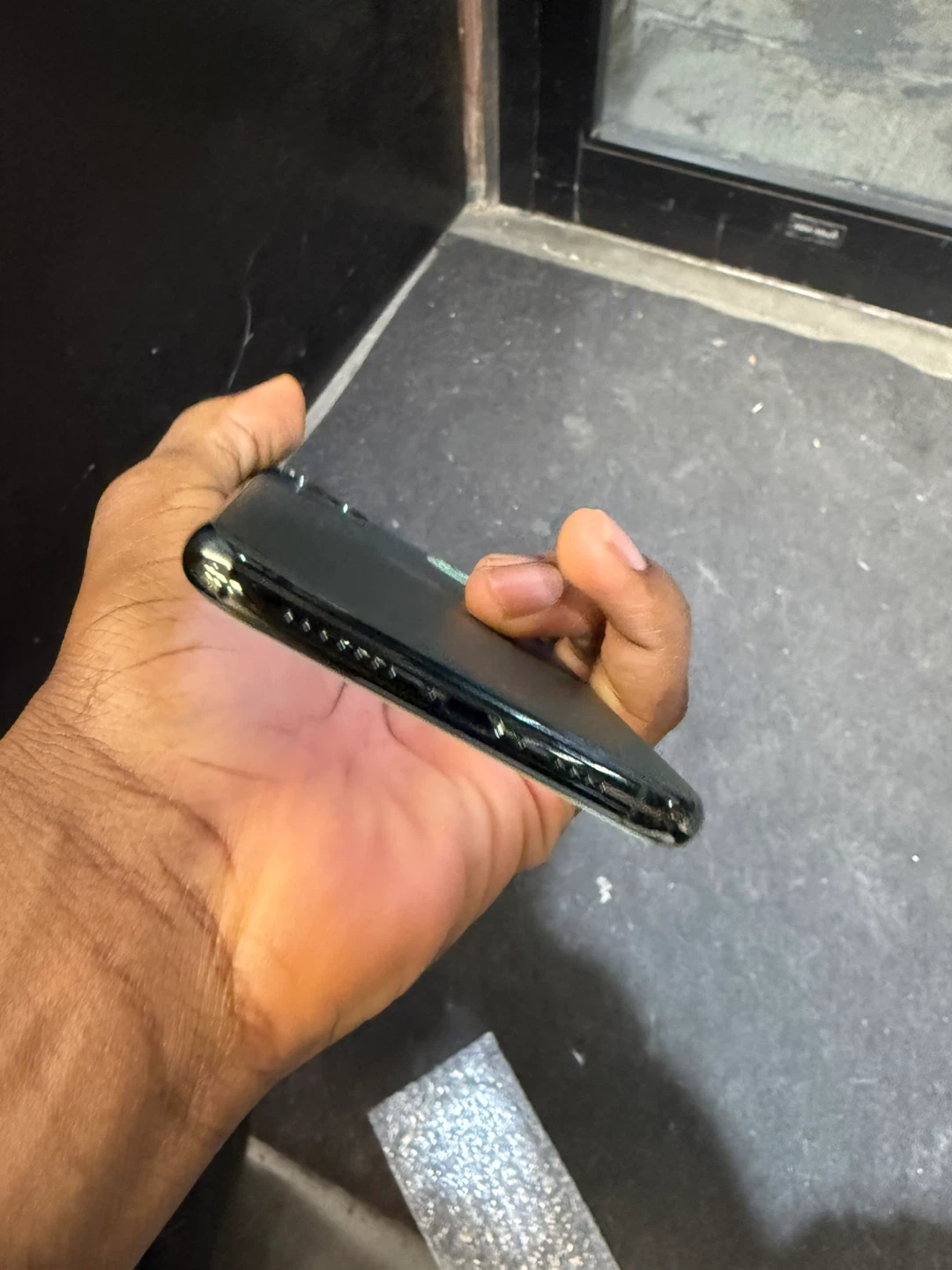 Apple iPhone 11 Pro Max - photo 5