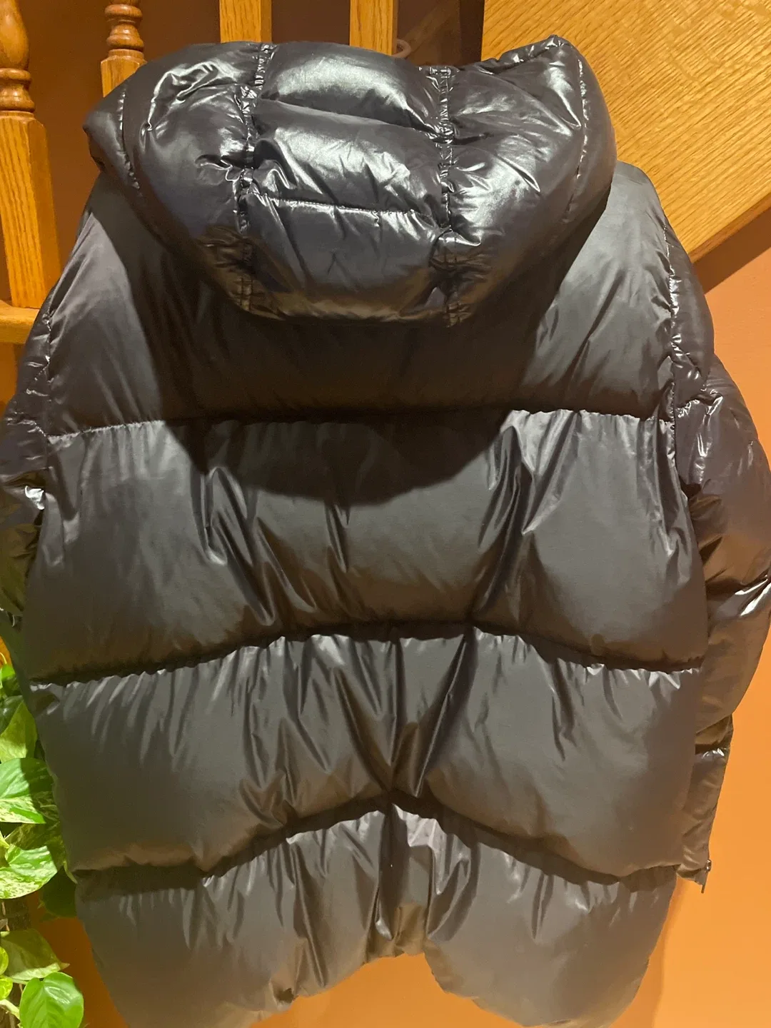 Michael Kors Black Puffer Jacket - Size L image indicator(8)