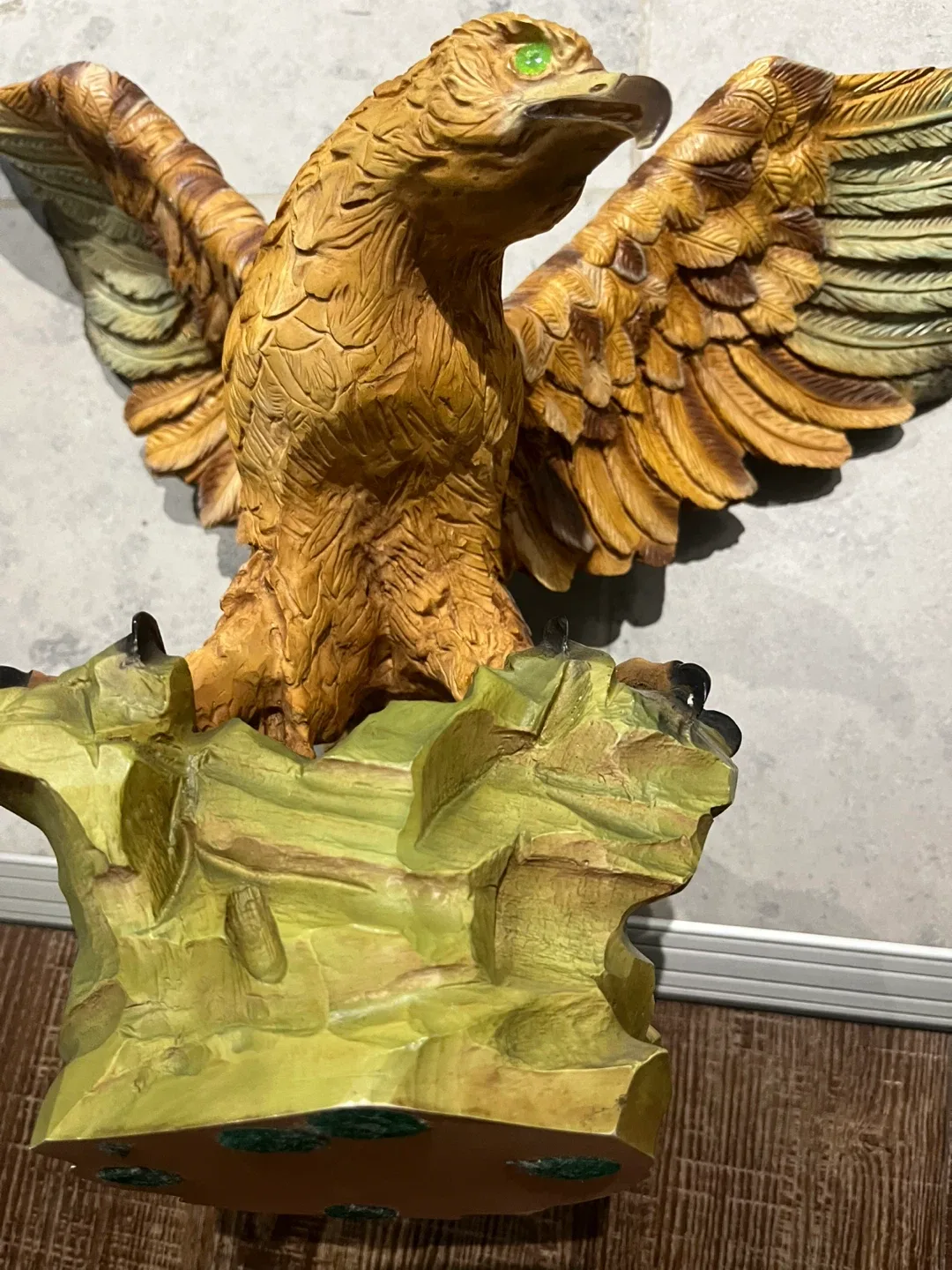Eagle Statue Figurine image indicator(2)
