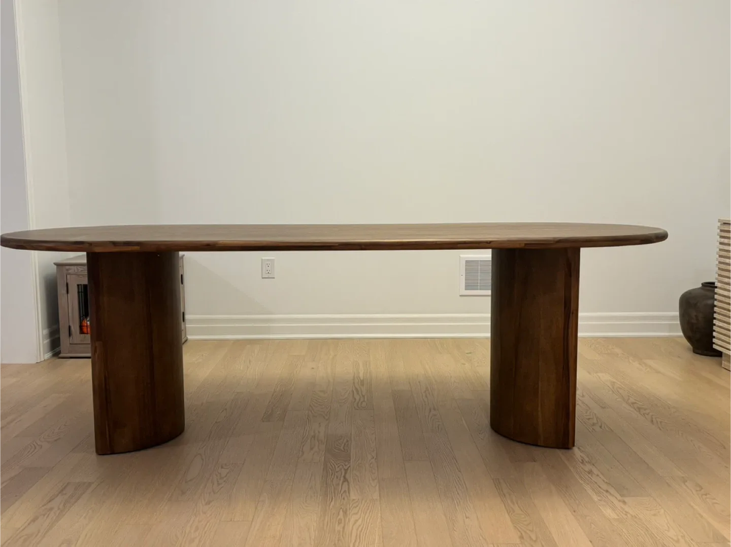 Beautiful Brand New 6 Seater Dining Table image indicator(2)