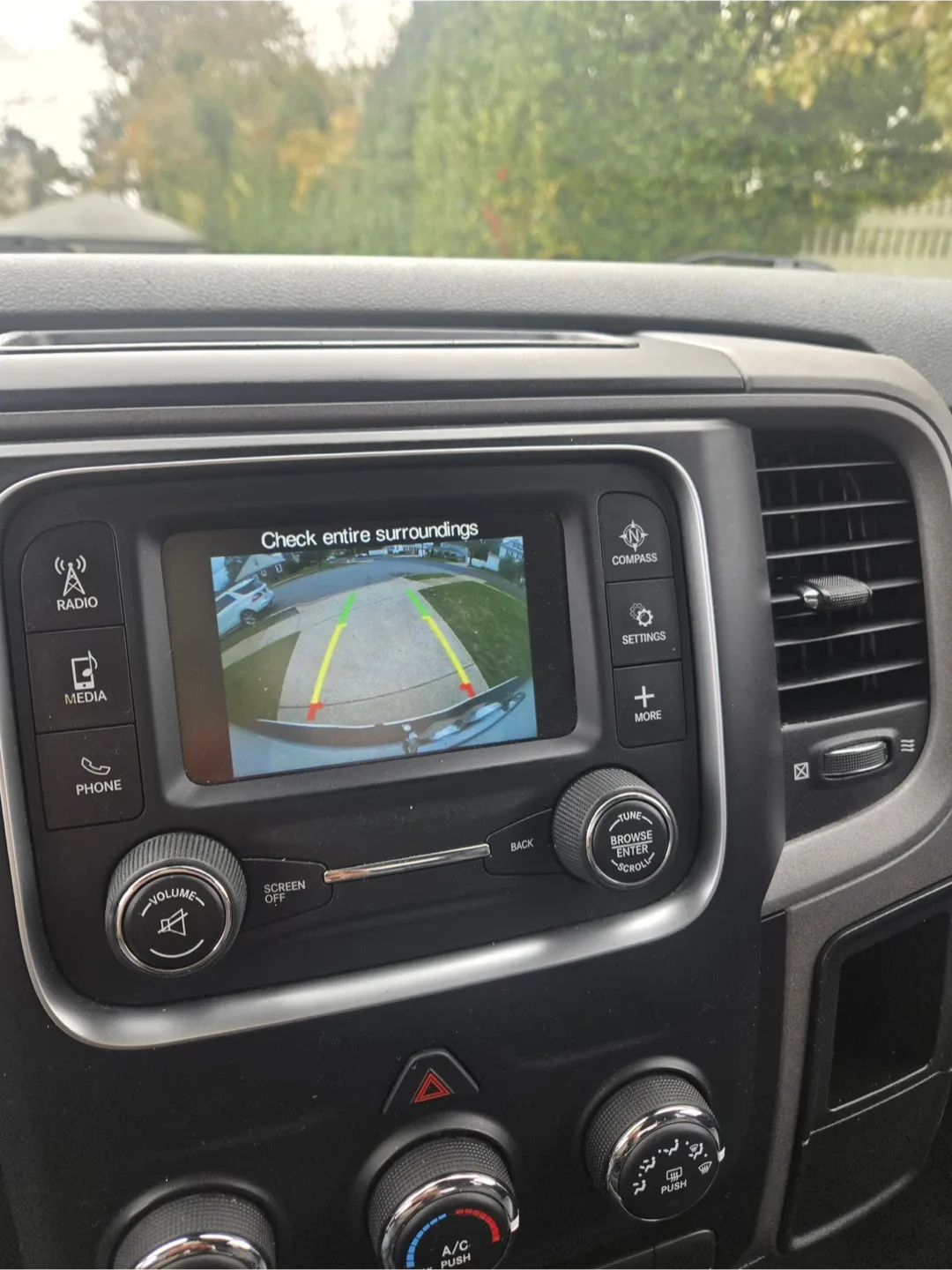 RAM 1500 Truck image indicator(10)