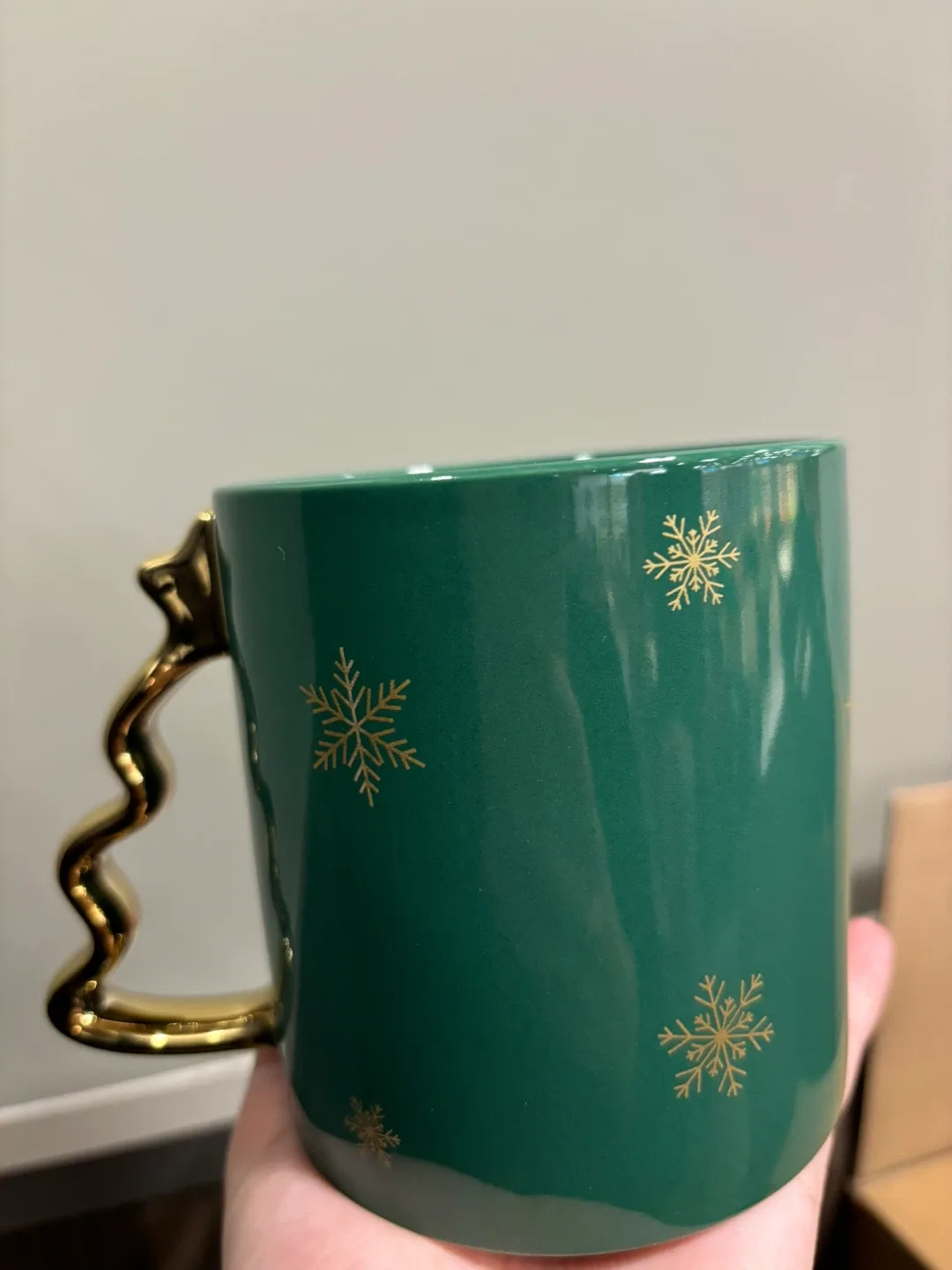 Starbucks Green & Gold Holiday Mug image indicator(2)