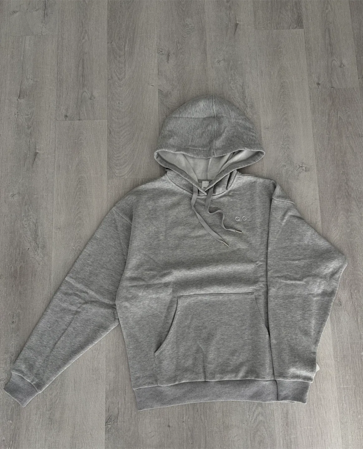 ALO Yoga Accolade Hoodie and Sweatpants Set - Heather Grey image indicator(4)