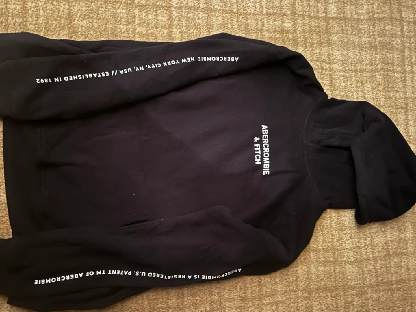 Abercrombie Kids Black Hoodie Size 17/18 image indicator(2)