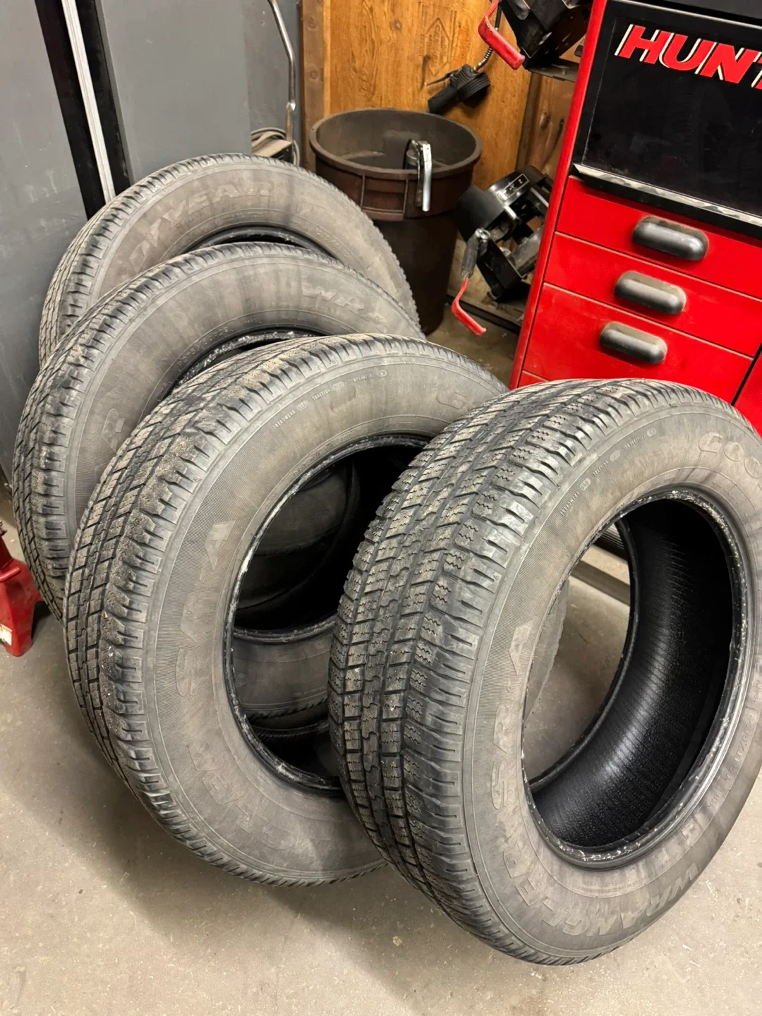 Goodyear Wrangler SR-A Tires 275/60r20