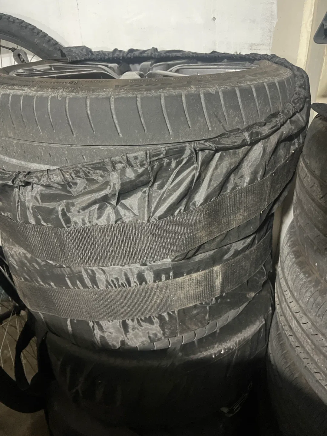 Subaru 2023 WRX Wheels 18 inches image indicator(4)