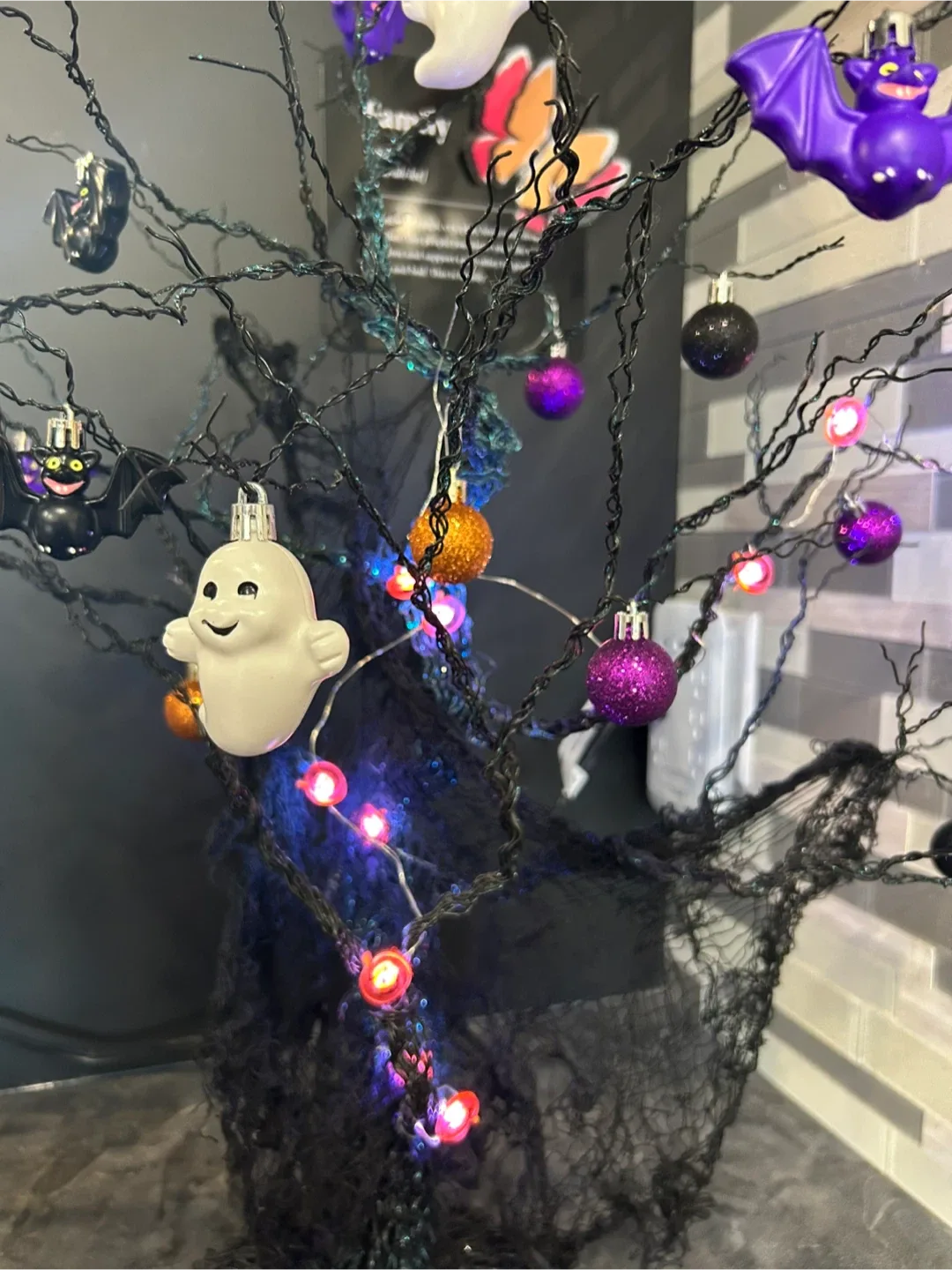 Halloween Tree Decoration with Ornaments image indicator(2)