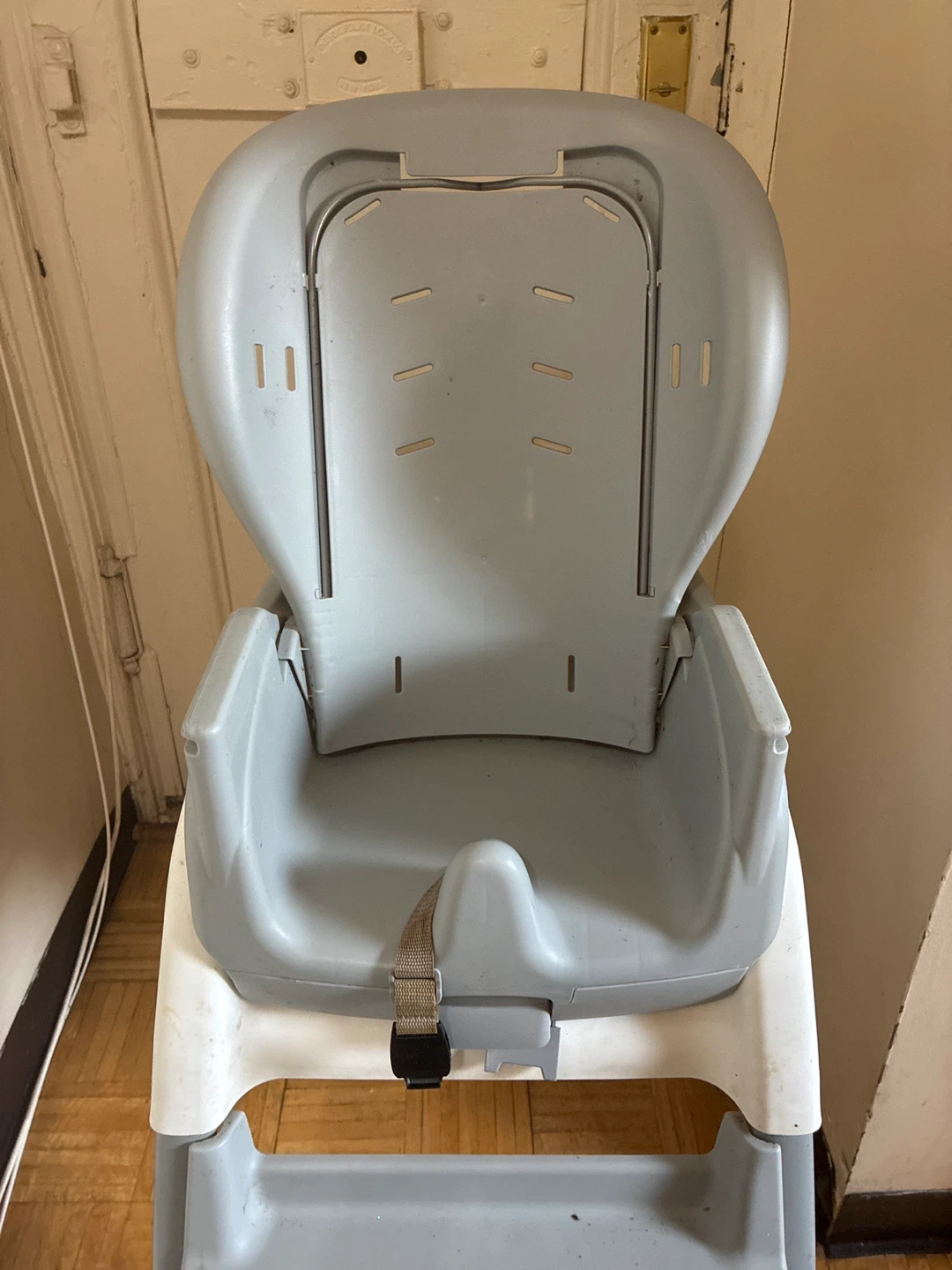 Ingenuity Trio 3-in-1 High Chair 🥕🥕 - photo 3