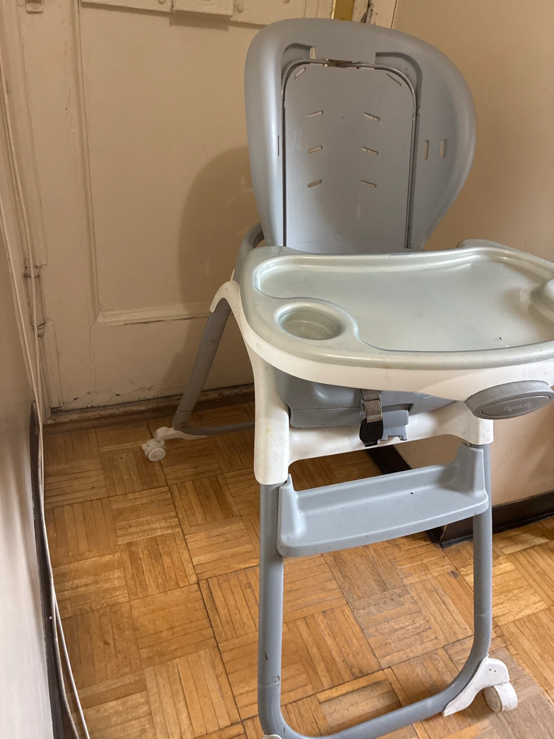 Ingenuity Trio 3-in-1 High Chair 🥕🥕 - photo 2
