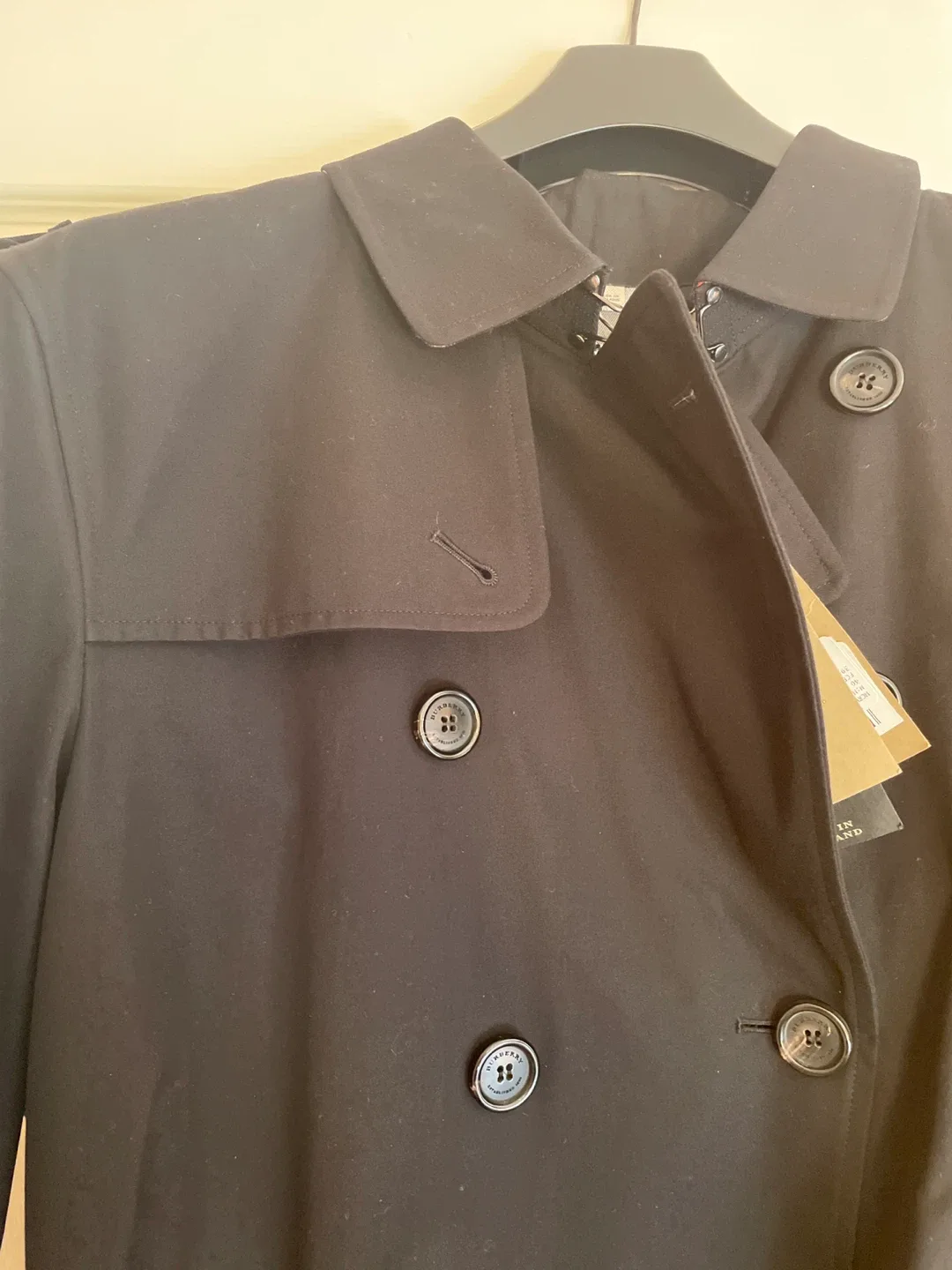 Burberry The Sandringham Black Trench Coat image indicator(2)