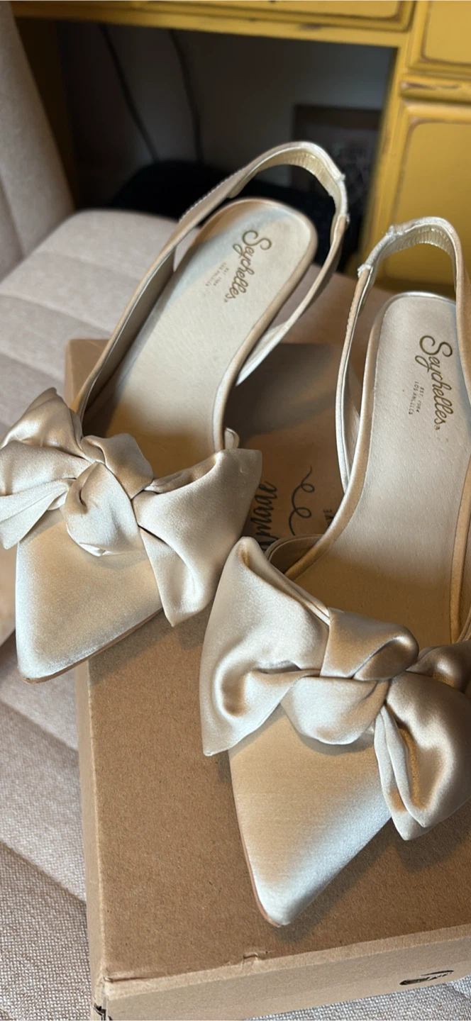 Seychelles Champagne Heels, Size 7