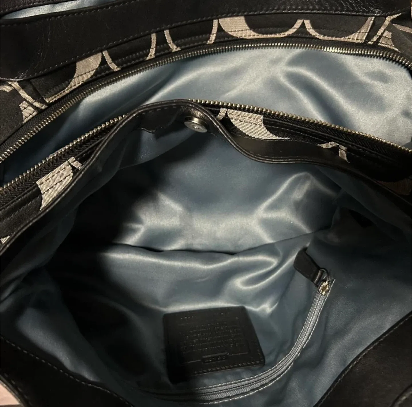 Authentic Vintage Coach Signature Canvas Lexi Bag image indicator(4)