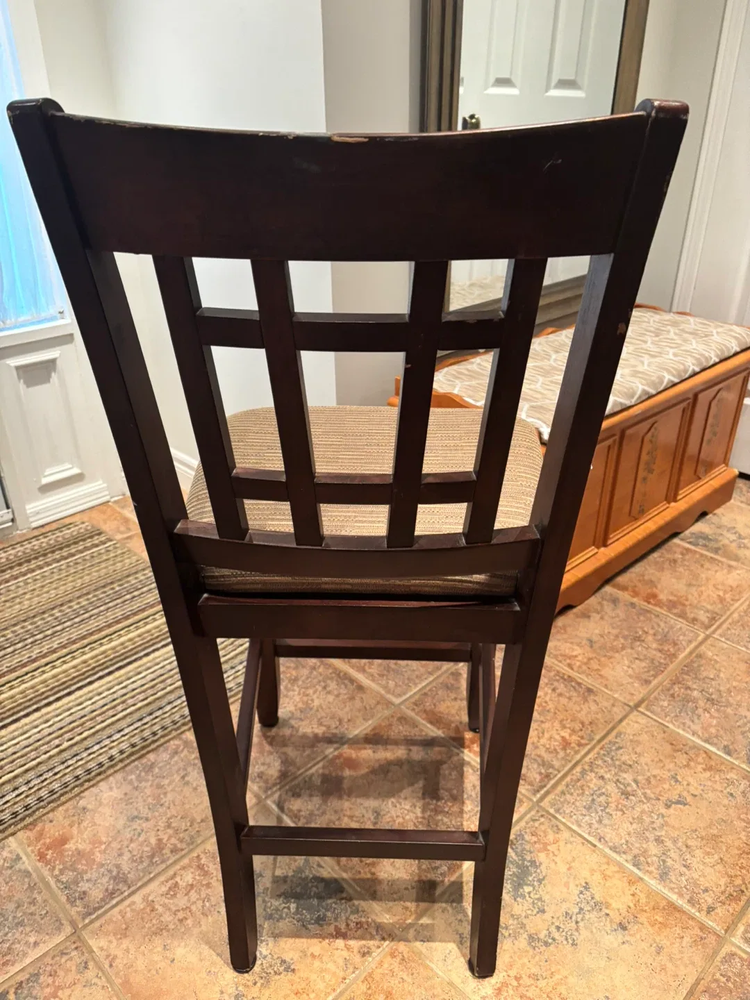 4 tall bar chairs image indicator(4)