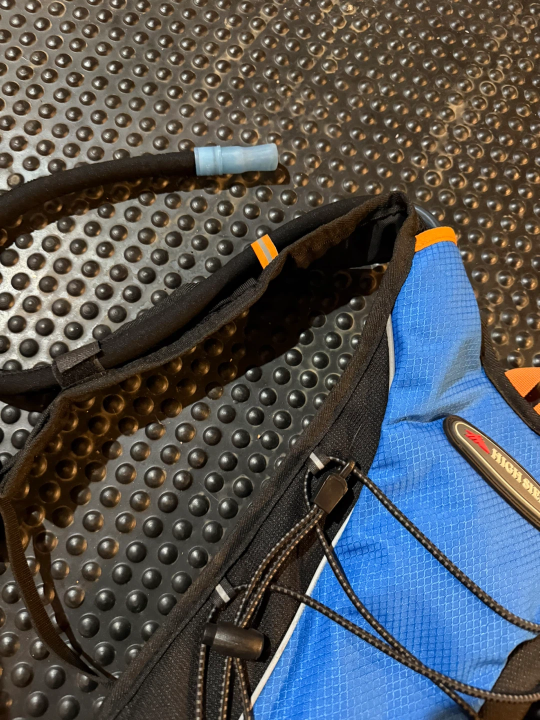 High Sierra Hydration Pack - Blue & Black - photo 2