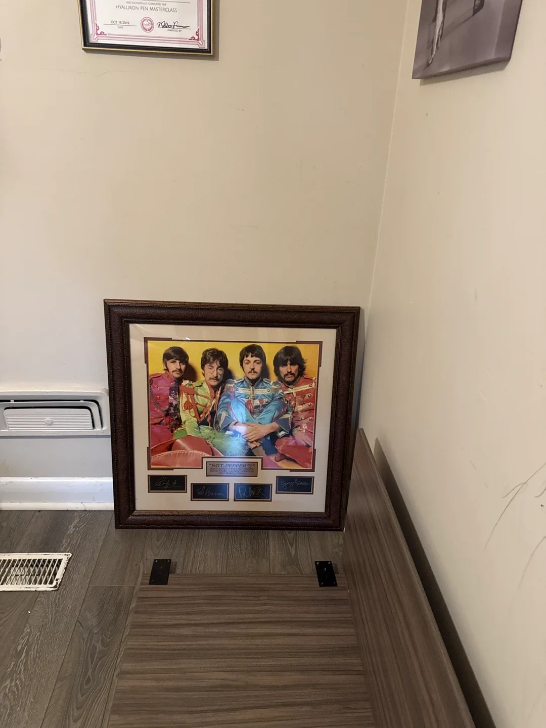 The Beatles Sgt. Pepper's Framed Photo image indicator(3)