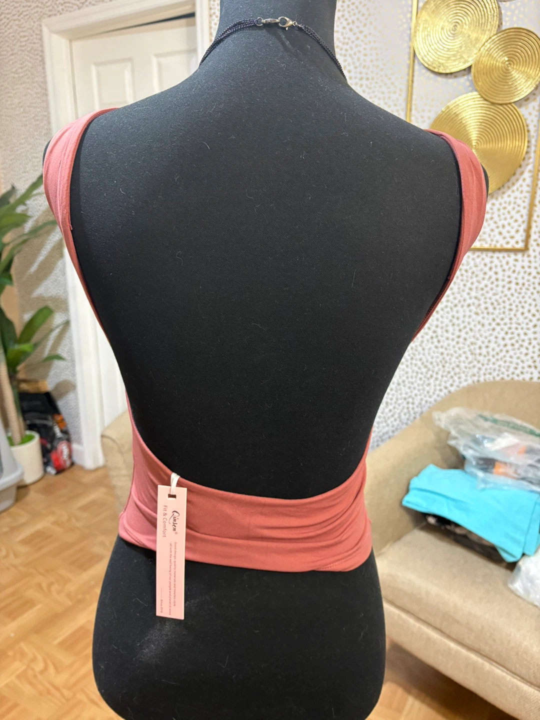 Qinsen Fit & Comfort Top - Size M - photo 3