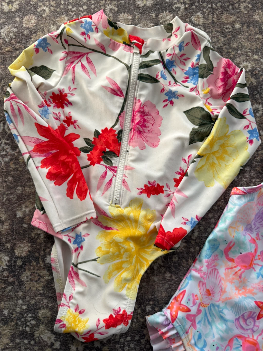 Girls' Swimsuit Set - Floral & Sea Theme - photo 2