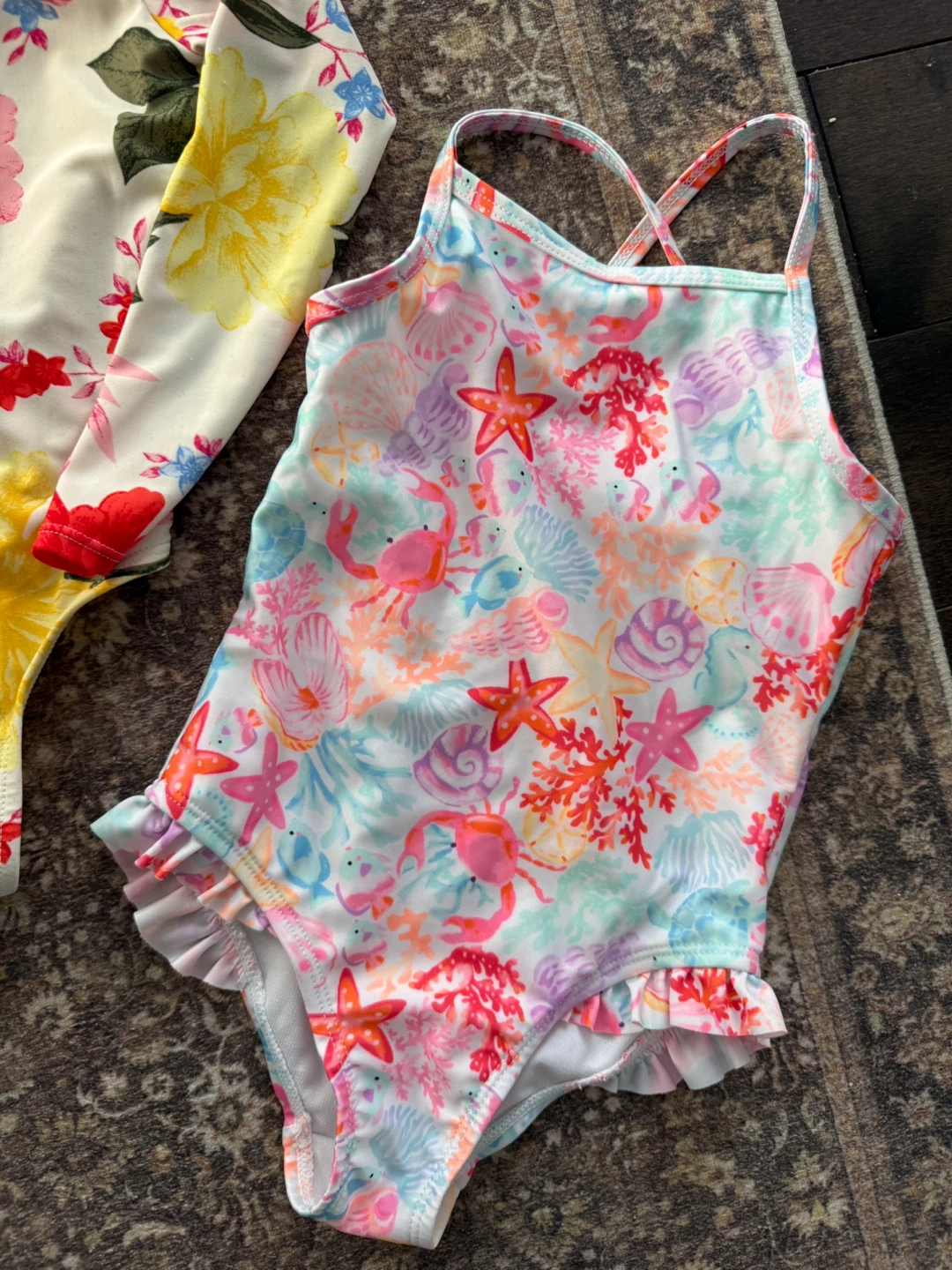 Girls' Swimsuit Set - Floral & Sea Theme - photo 3