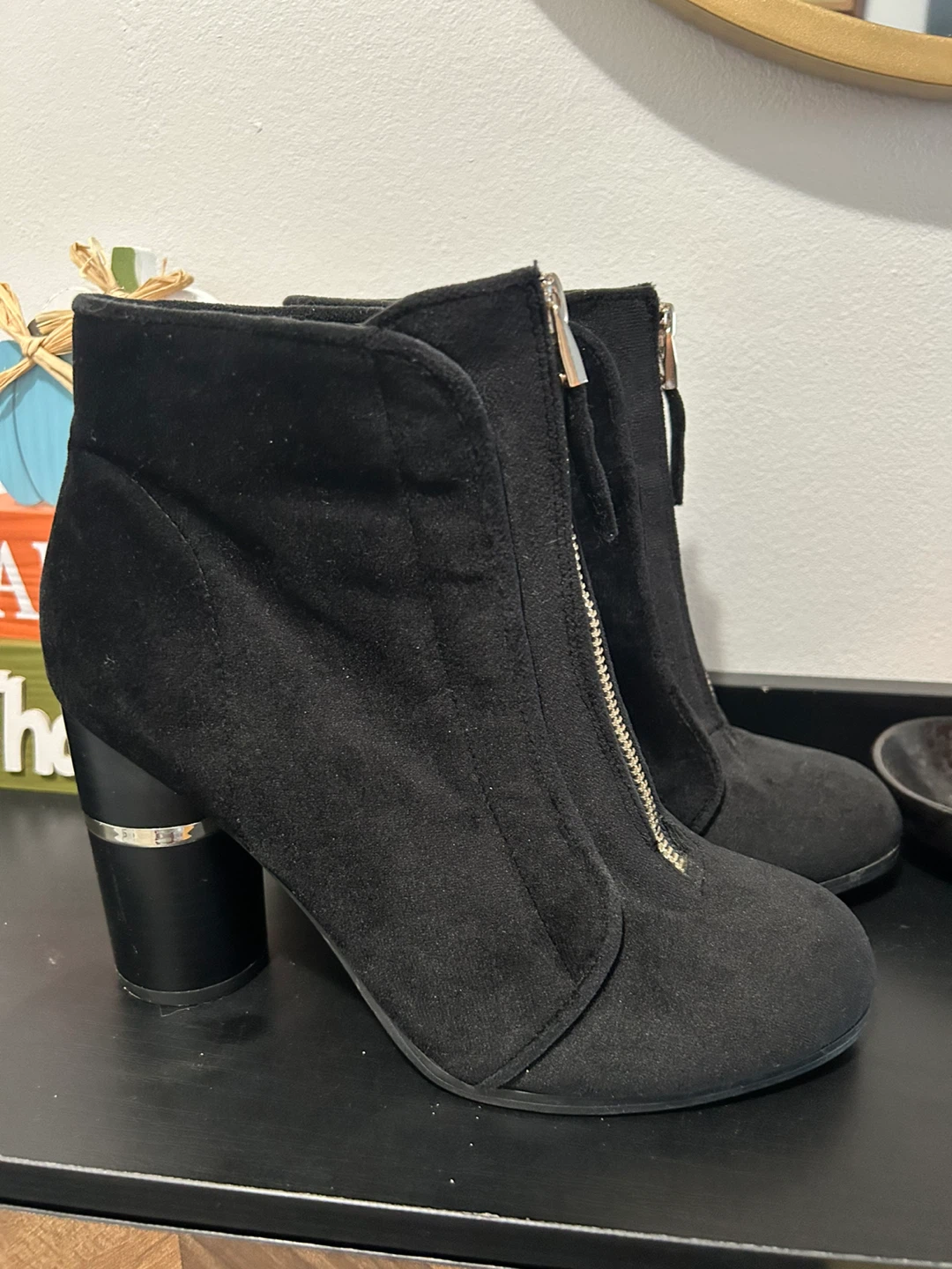 Black Ankle Boots - Size 7 - photo 4