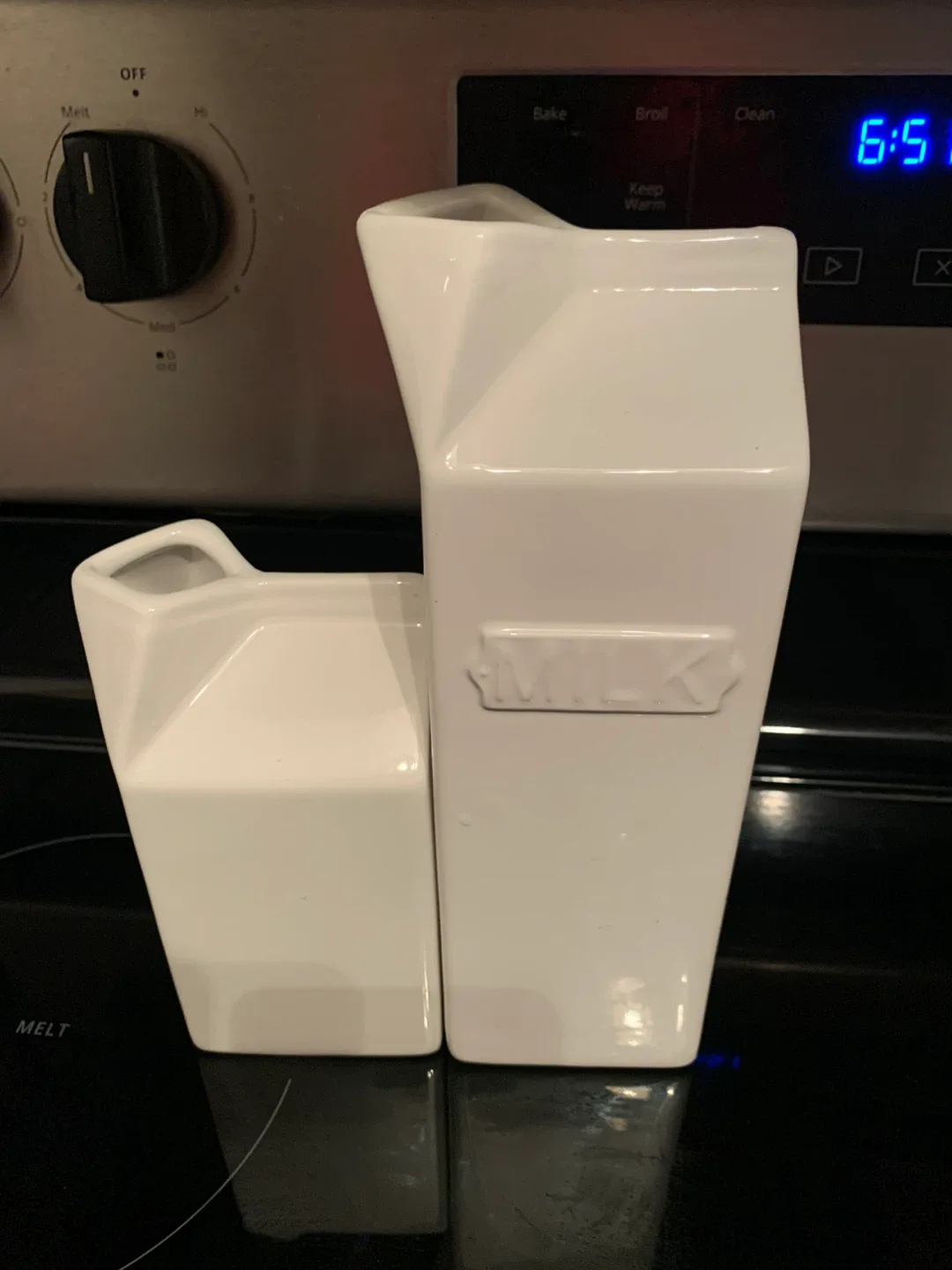 Ceramic Milk & Sugar Container Set image indicator(4)