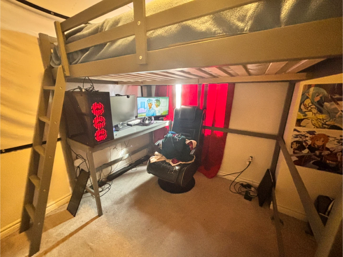 Loft Bed with Desk - photo 2