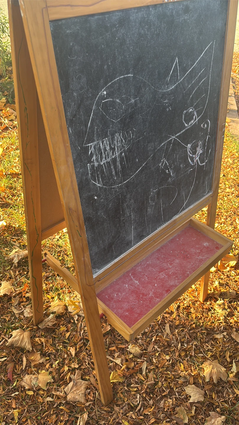 Kids Easel Chalkboard & Whiteboard - photo 2