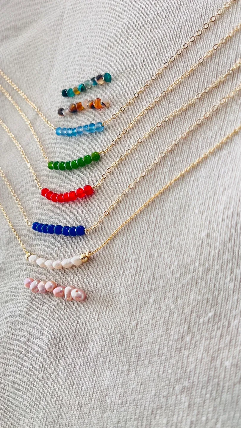 Handmade Beaded Necklace & Earring Set image indicator(4)