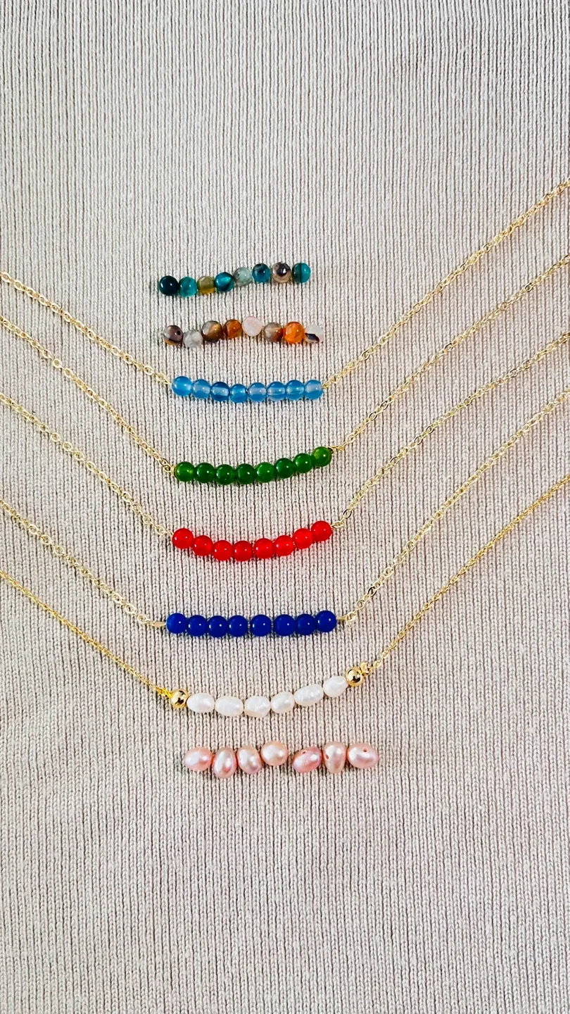 Handmade Beaded Necklace & Earring Set image indicator(5)