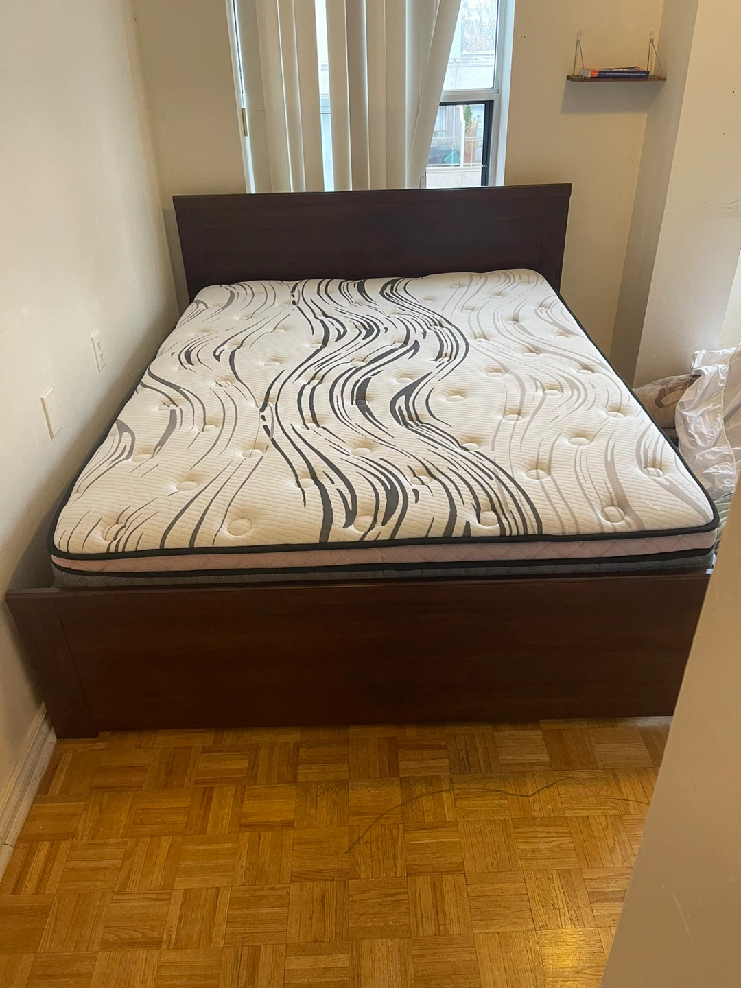 Queen Size Bed Frame with Mattress - photo 2