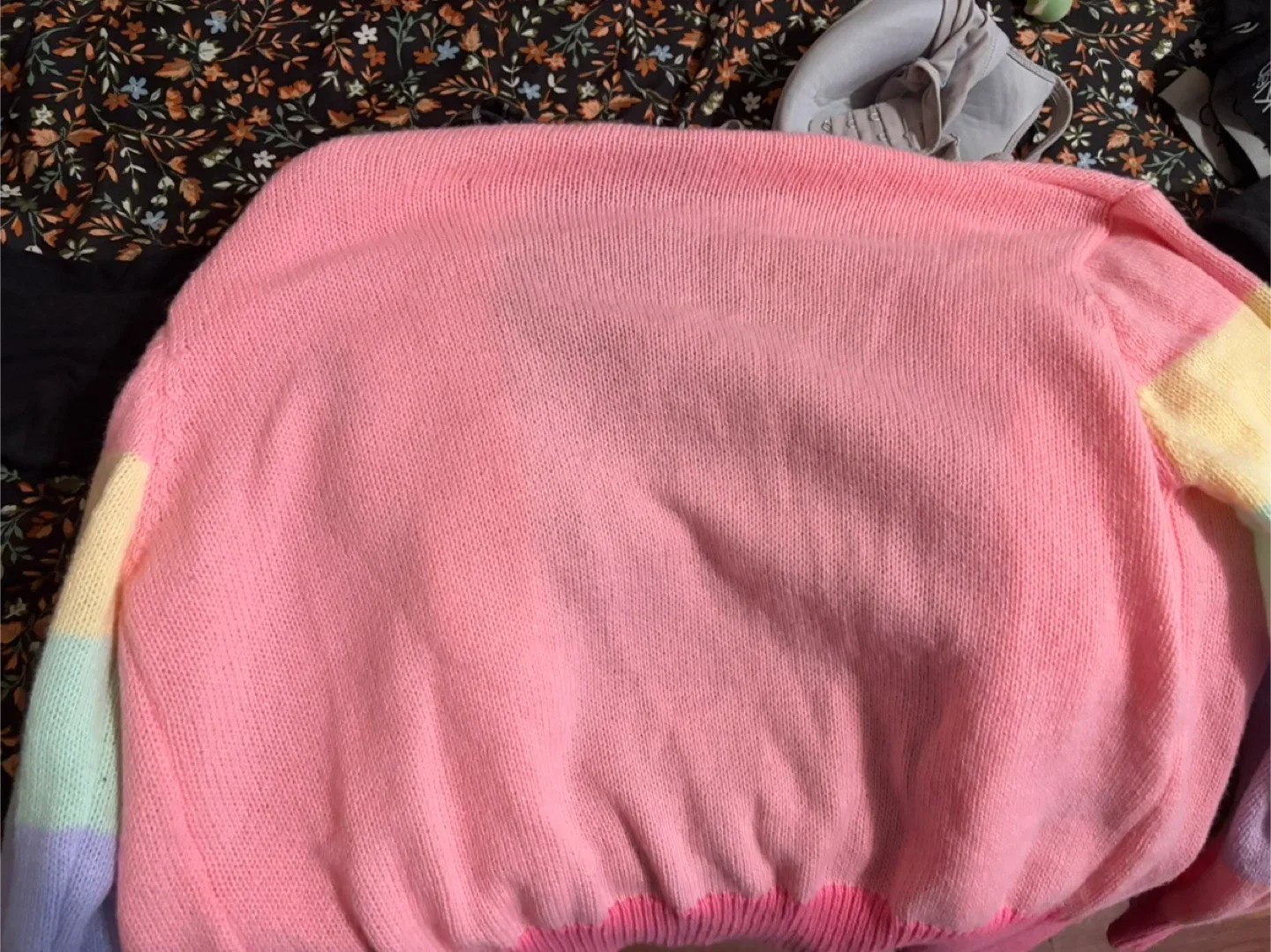 Care Bears Pink Cardigan size L image indicator(4)