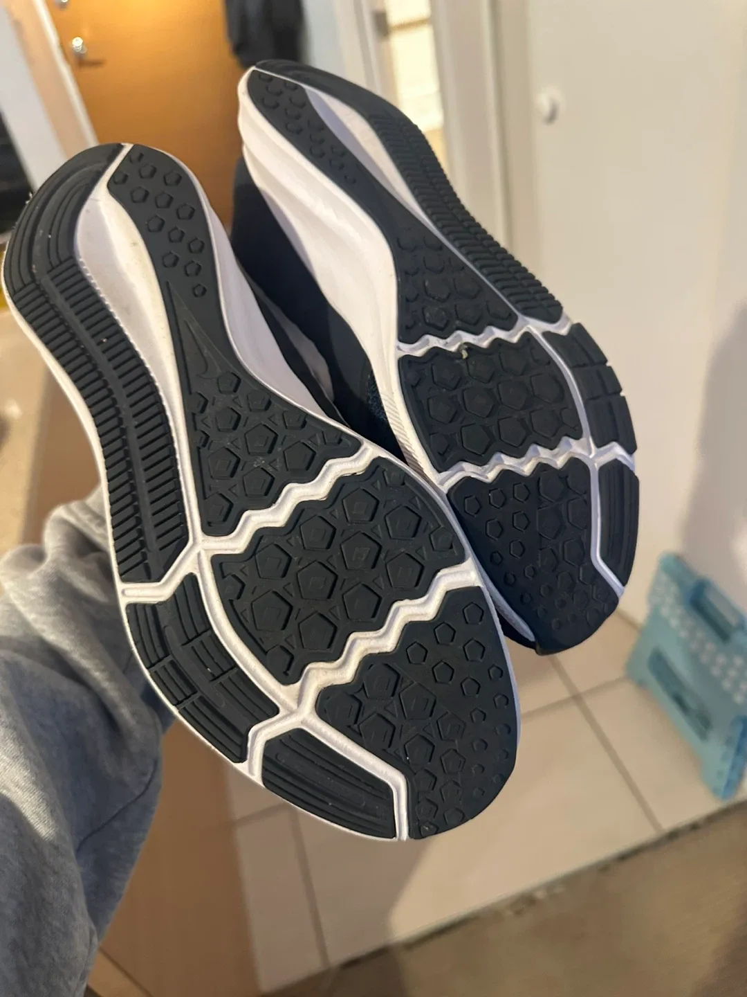 Nike Downshifter Running Shoes 6.5y image indicator(2)