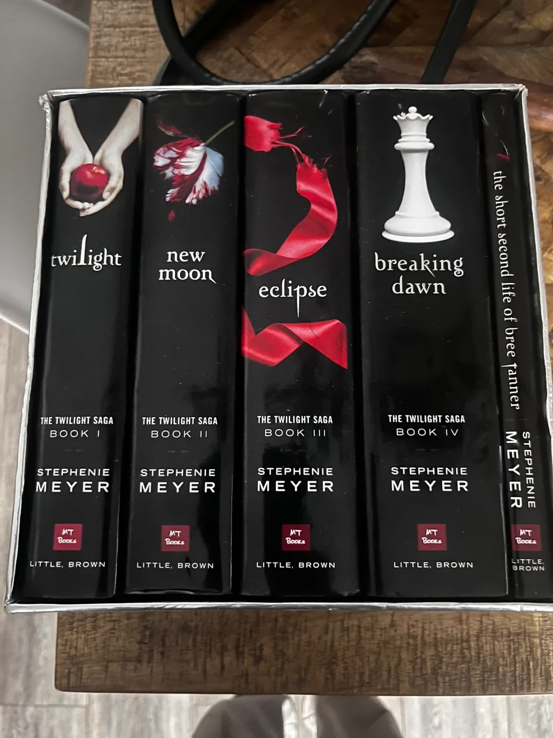 Twilight Saga Book Set by Stephenie Meyer thumbnail