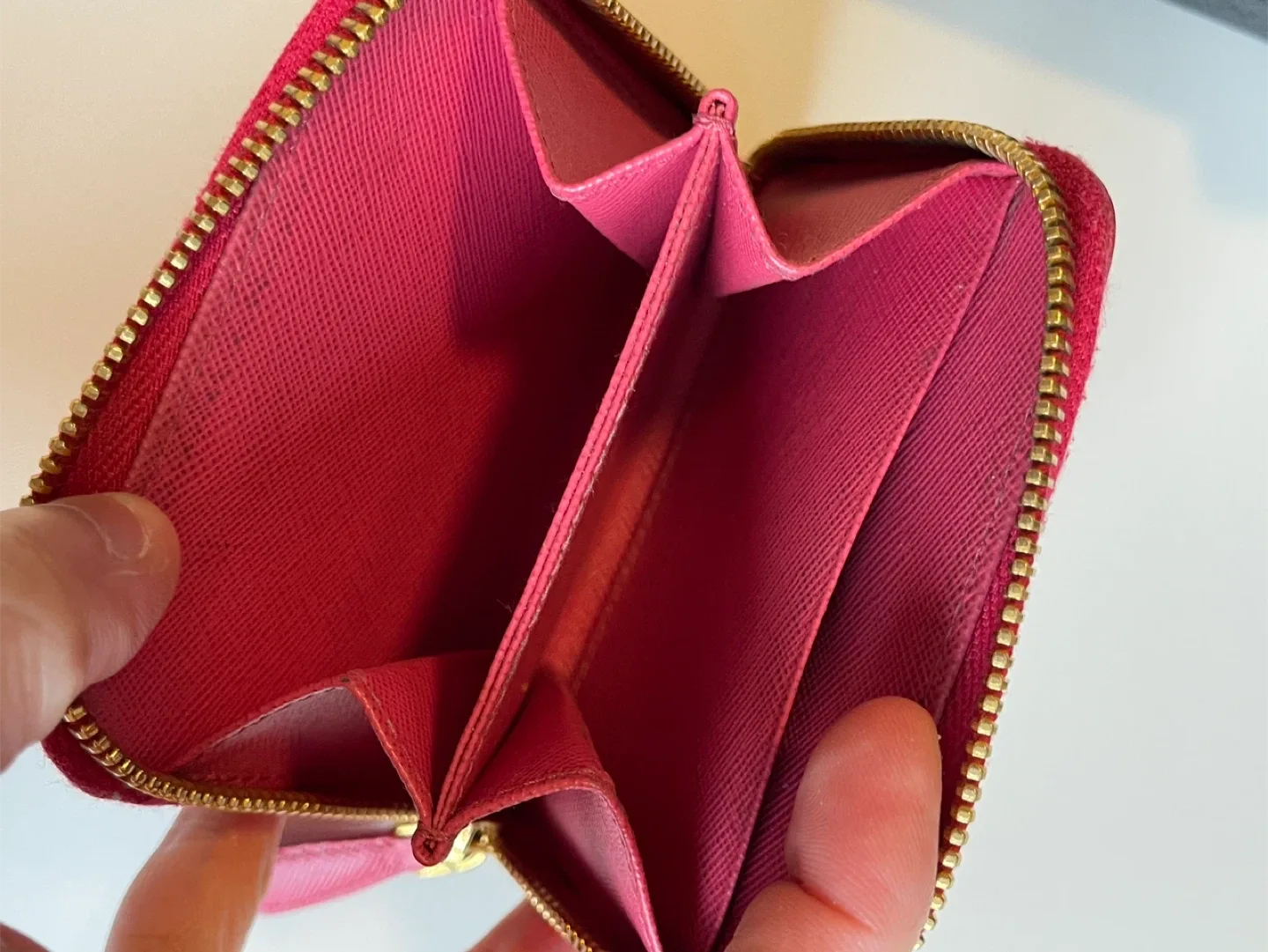 Prada Pink Leather Coin Purse 🥕 image indicator(6)