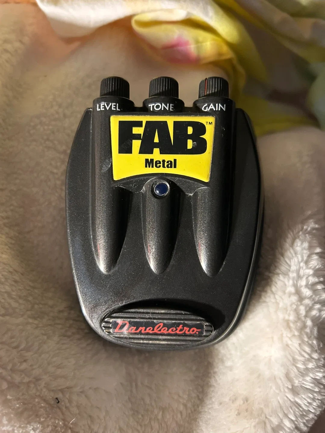 🥕Danelectro Fab Metal Distortion Pedal thumbnail
