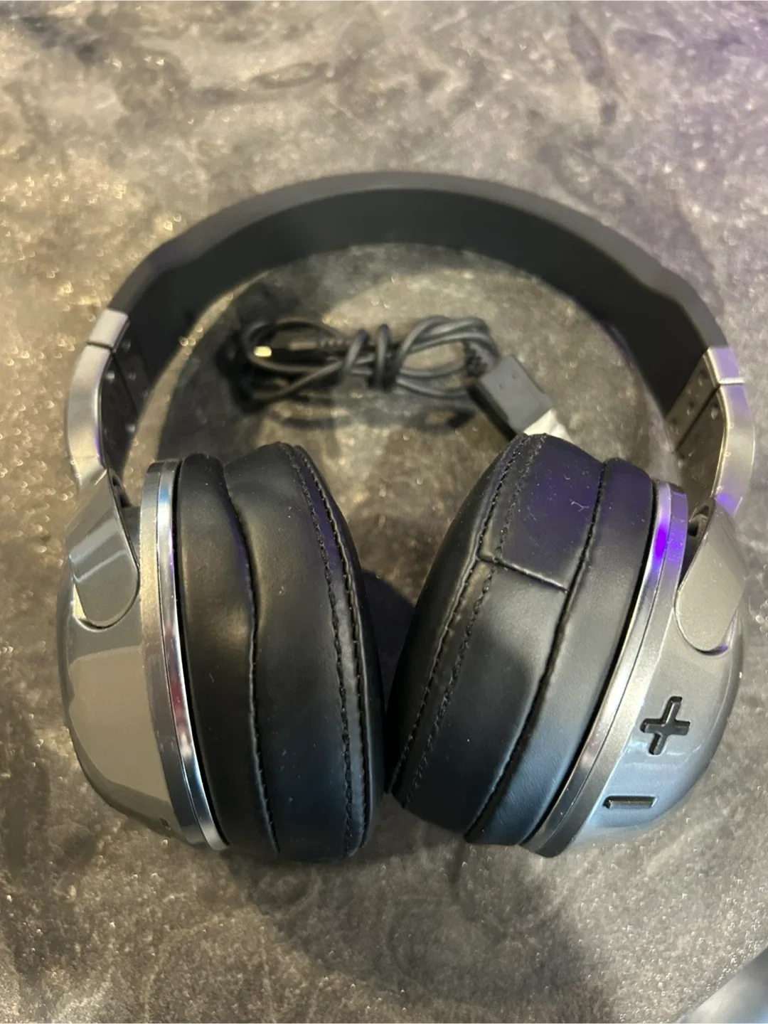 Skullcandy Hesh 2 image indicator(2)