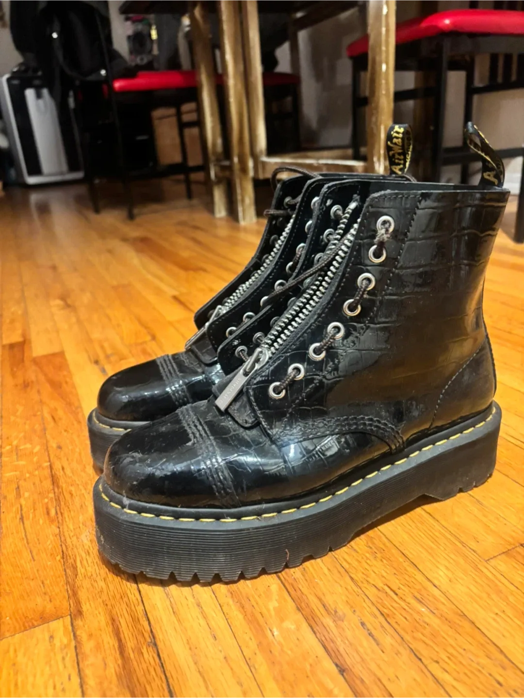 Dr. Martens Jadon Zip Platform Boots - US 8 image indicator(2)