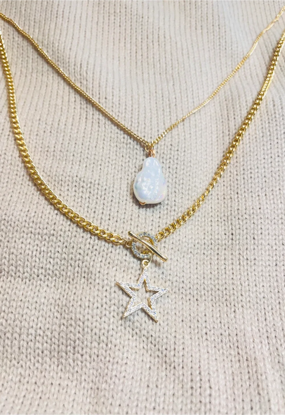 Gold Layered Necklace with Star and Pearl image indicator(2)