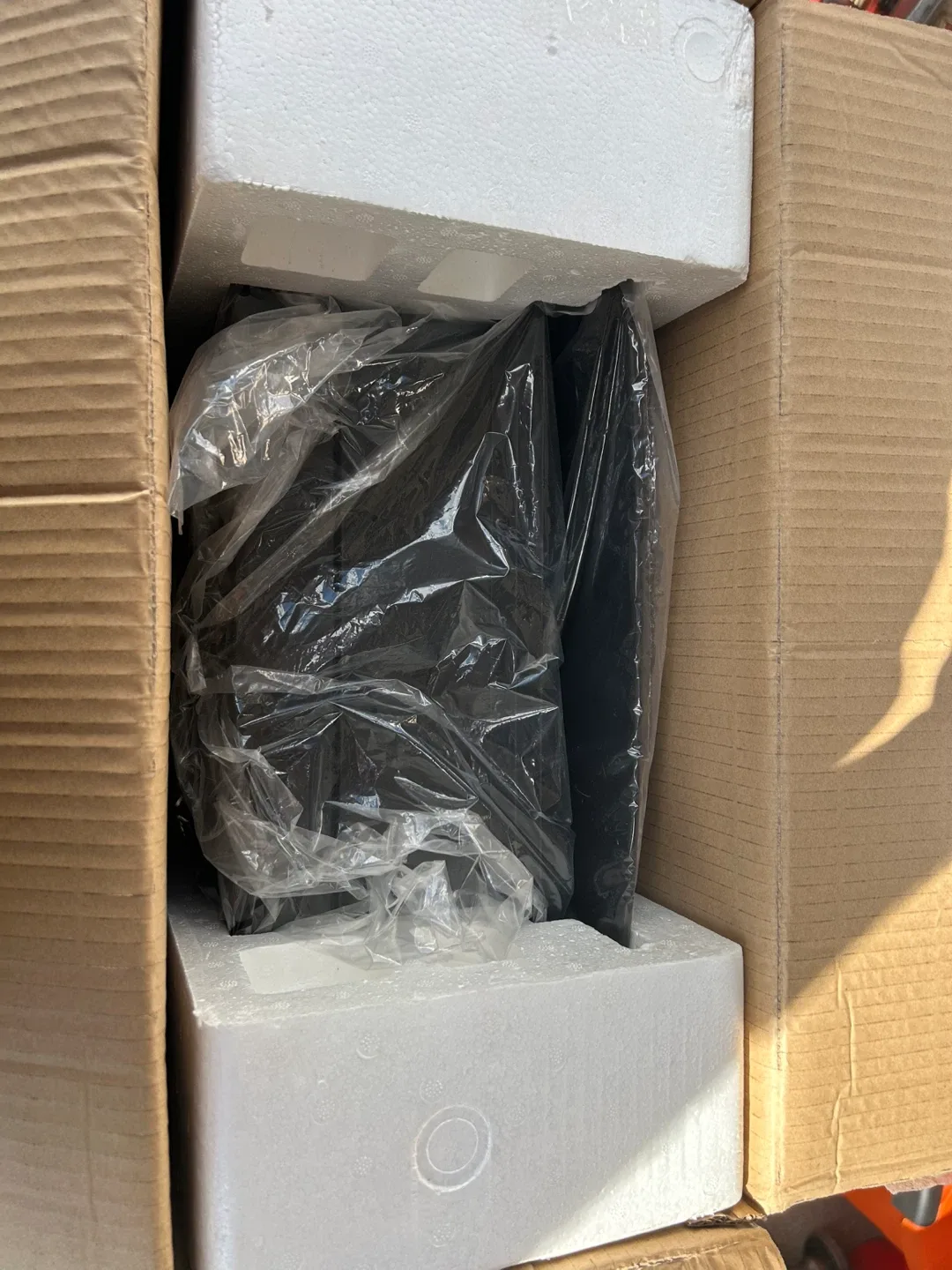 Napoleon NEFV38H Vertical wall mount 38” fireplace image indicator(3)