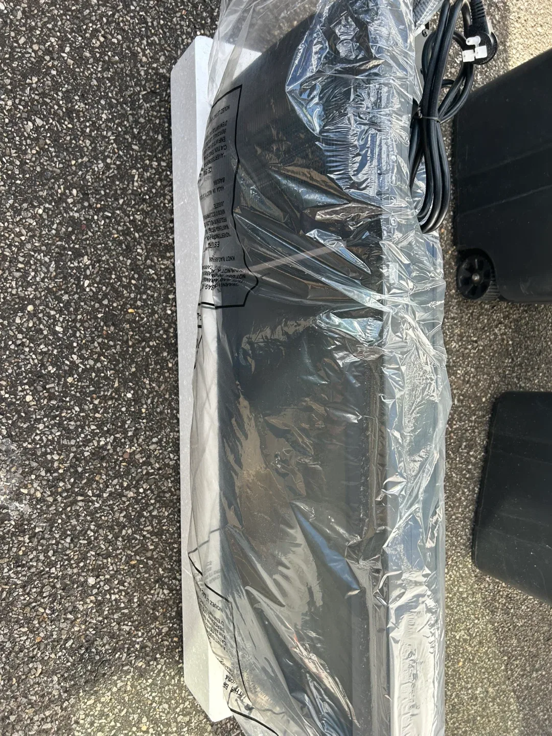 Napoleon NEFV38H Vertical wall mount 38” fireplace image indicator(7)