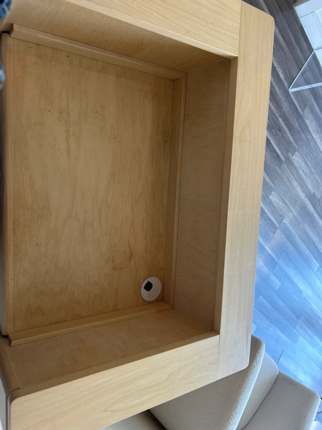 Modern Real Wood Front Desk with Gold Base image indicator(3)