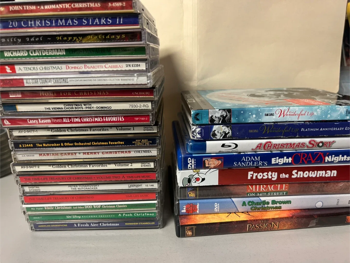 Huge lot of Christmas movies and music image indicator(6)